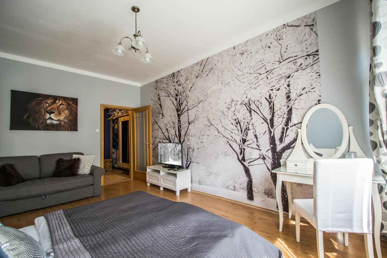Design Apartment By Ruterra Praag Buitenkant foto
