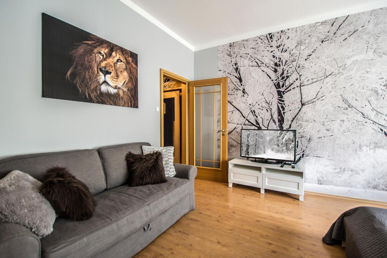 Design Apartment By Ruterra Praag Buitenkant foto